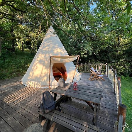 Le Tipi A Marie, Deconnectez- Vous !!! Hotel Cambounes Exterior photo